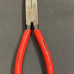 Knipex 8", "S" Shape Curved Tip Long / Needle Nose Pliers Germany #(contact info removed). Great condition