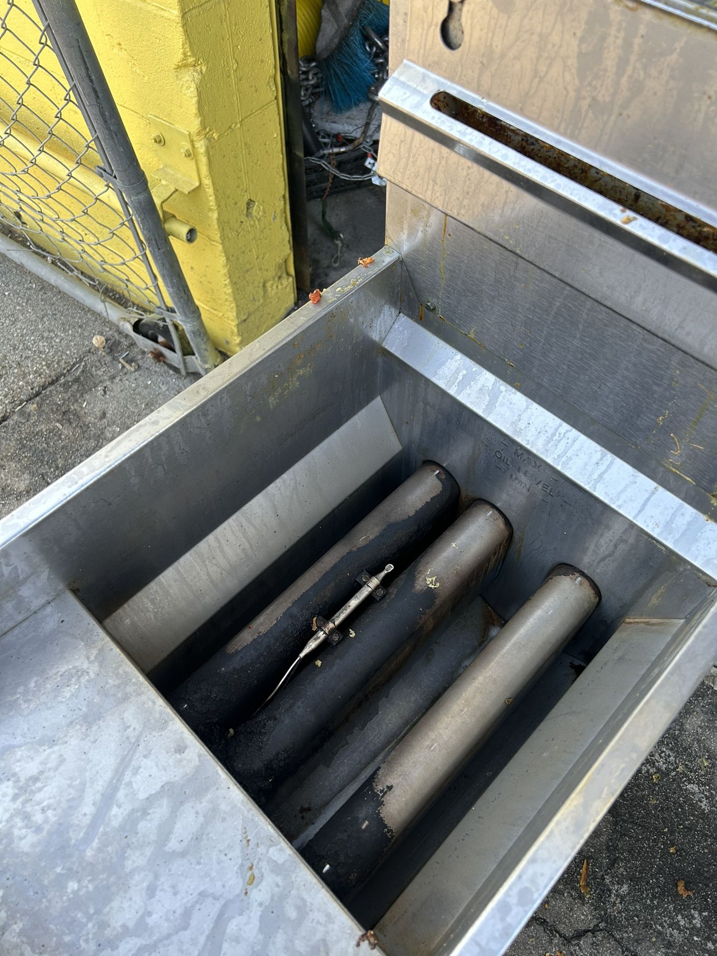 Qualite Deep Fryer for Sale in Monrovia, CA OfferUp