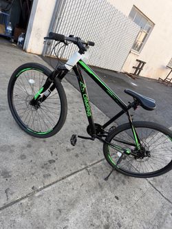 Mongoose Flatrock Mountain Bike, 29”Wheels, 7-Speed, Suspension Fork, Adults, Step-Through, Black and green new $