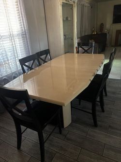 Formaica dinner table