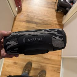 jbl Charge 4
