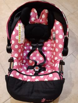 Minnie Mouse Infant Car Seat w/Base