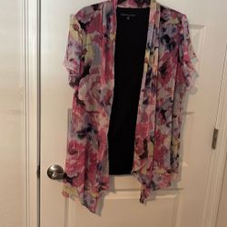 Beautiful Print Blouse, Black Underneath Is Attached