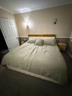 Bed king size