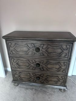 Three drawer dresser