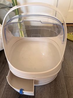 Portable makeup organizer