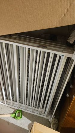 Baby gate