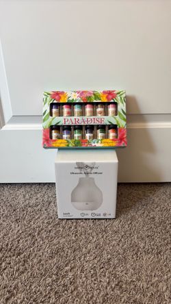 Aroma Diffuser + 12-pack of Essential Oils