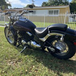 2003 Yamaha V star 650