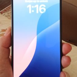iPhone 15 128gb UNLOCKED 