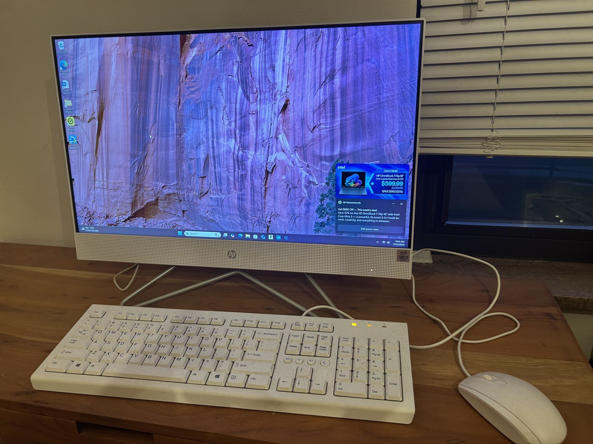 Hewitt Packard computer desktop
