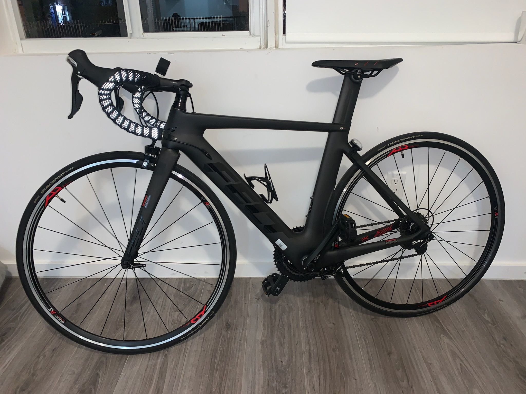 2018 AR 3 Felt Road Bike 