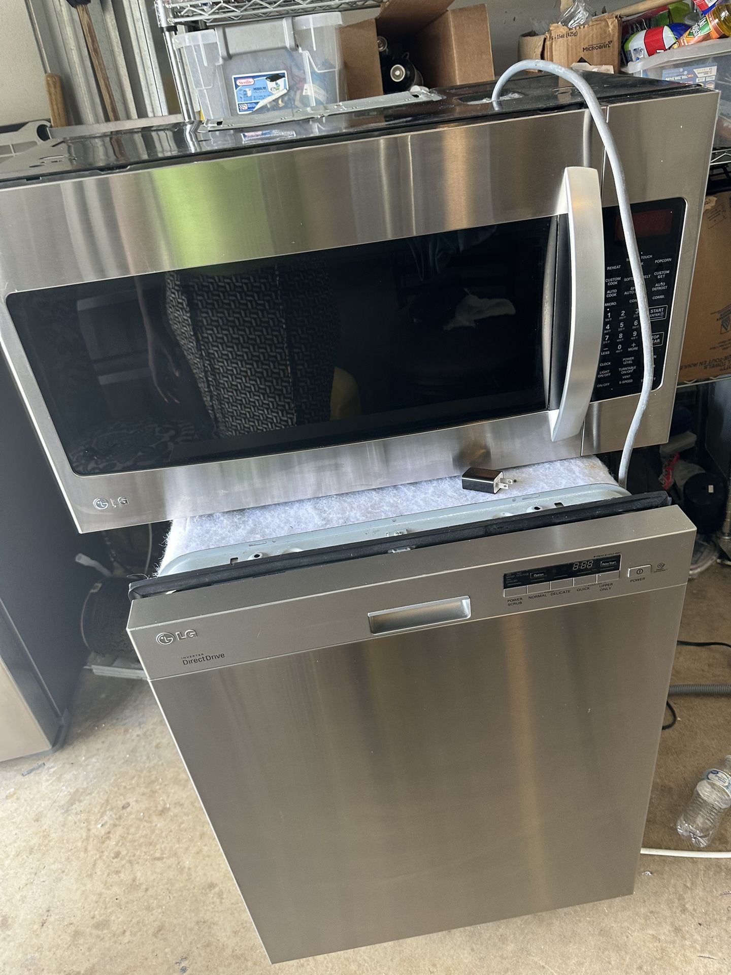 LG Microwave And Dishwasher 