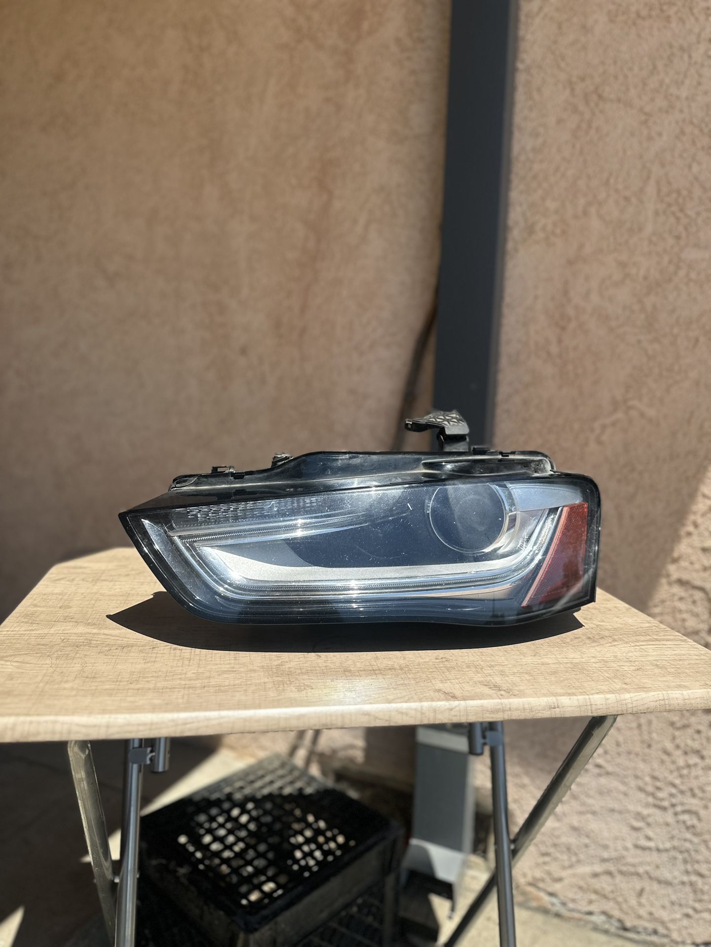 2013-2016 OEM Audi A4 Driver Left Xenon Headlight