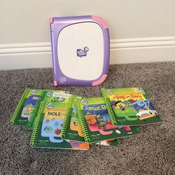 Leapfrog Set With Books