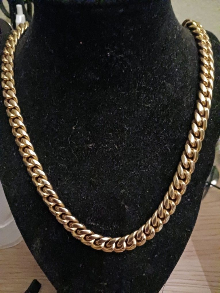 18k 6mm Miami Cuban Chain 22"