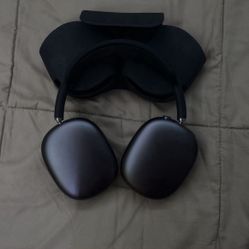 AirPods Max First Gen 