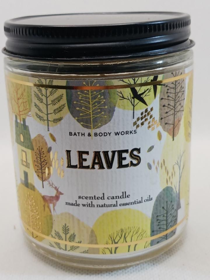 Bath And Body Works 7 Oz Candle Leaves 