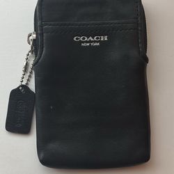 coach wallet/wristlet