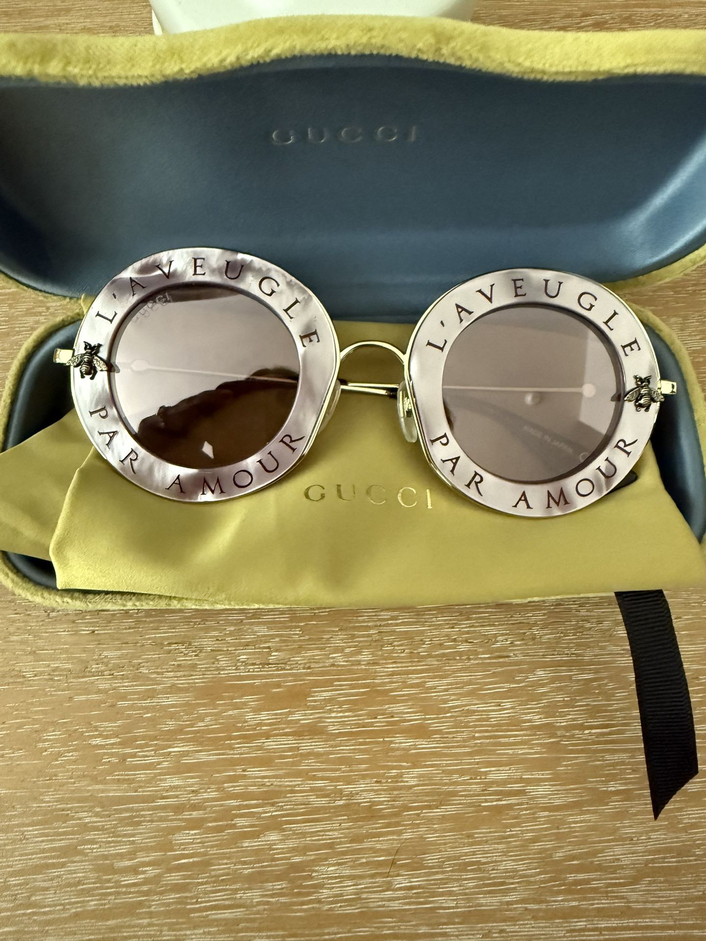 Gucci - Sunglasses