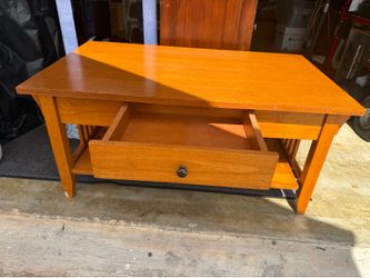 coffee table 38L 22W 17.5H