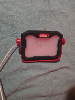 Small Shop Light And Battery Pack.