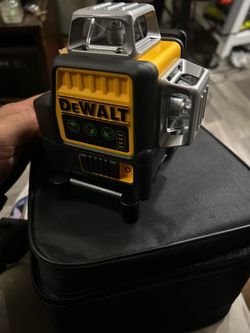 DeWalt 3-Plane Green Beam Laser Level