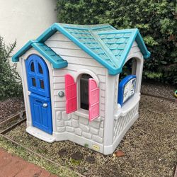 Outdoor Play House