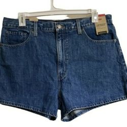 Levi's High Wasted Mom Shorts Size 34