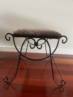 Wrought Iron Vanity Stool with Upholstered Seat