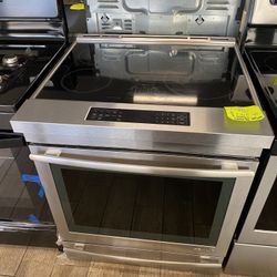 JENN-AIR Induction Range