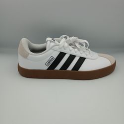 Woman's Adidas VL Court 3.0