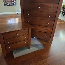 6 drawer Dresser and 3 drawer Nightstand
