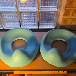 2 BABY TOILET POTTY TRAINERS