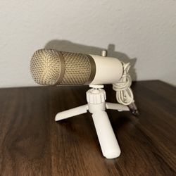 Plug In Microphone 