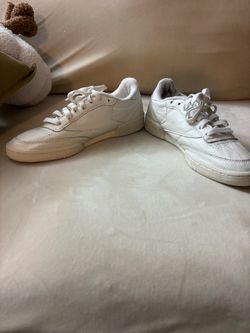 Reebok Club C White Leather Sneakers size 6.5