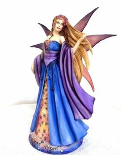 Fairy Figurine by JESSICA GALBRETH Retired- 2010 JG50161 - Collectable