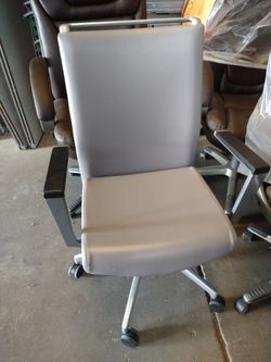 SitOnIt Sona Office Chair