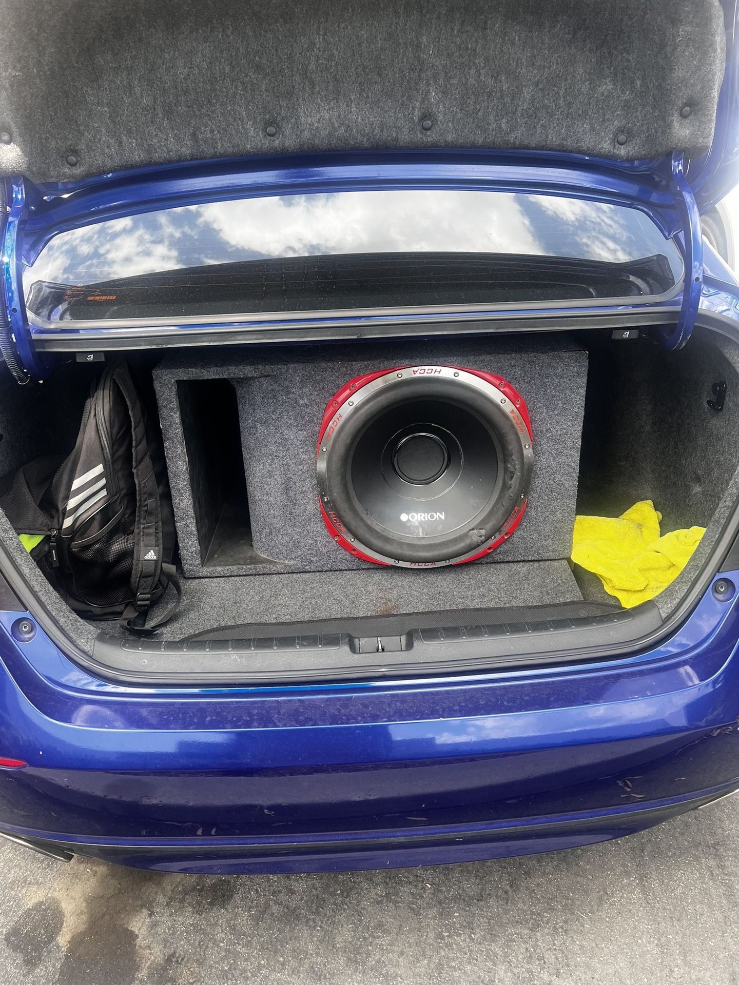 sub box for 15 inch subwoofer,!
