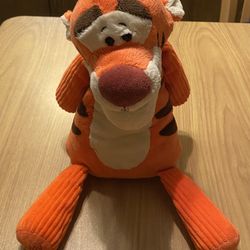 Scentsy Buddy Disney Winnie the Pooh TIGGER  15"  Plush No Scent Pack