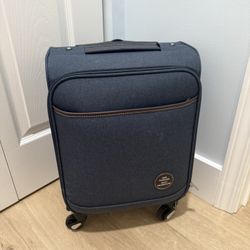 Carry On Rolling Suitcase 