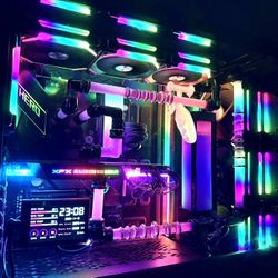 Gaming PC — Ryzen 9 5900X / Radeon 6900 XT / 32GB DDR4 / 2TB SSD / Custom Liquid Cooling Loop