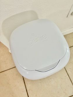 Diaper pail genie