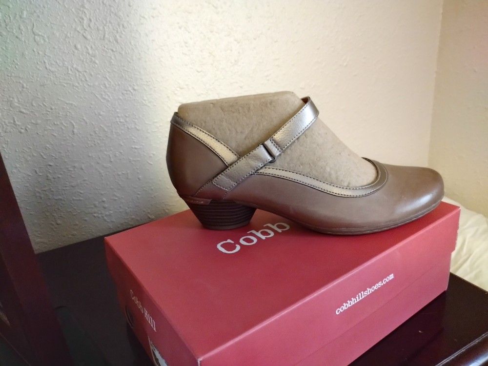 New Cobb Hill Beige Shoes
