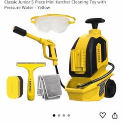 Stanley Jr. Mini Pressure Washer Toy Set