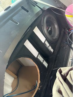 BOX ONLY* Dual 12in ported sub enclosure