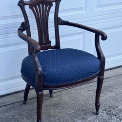 Arm Chair 