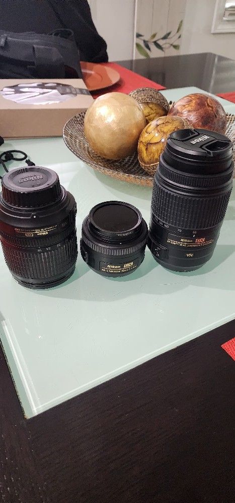 Nikon Lens