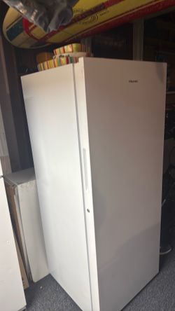 Fridge or feezer.  Perfect condition.come get it.