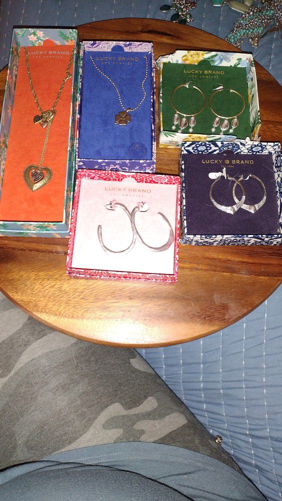 Lucky Brand Jewelry Boxed Selling All 5 Pieces Together 